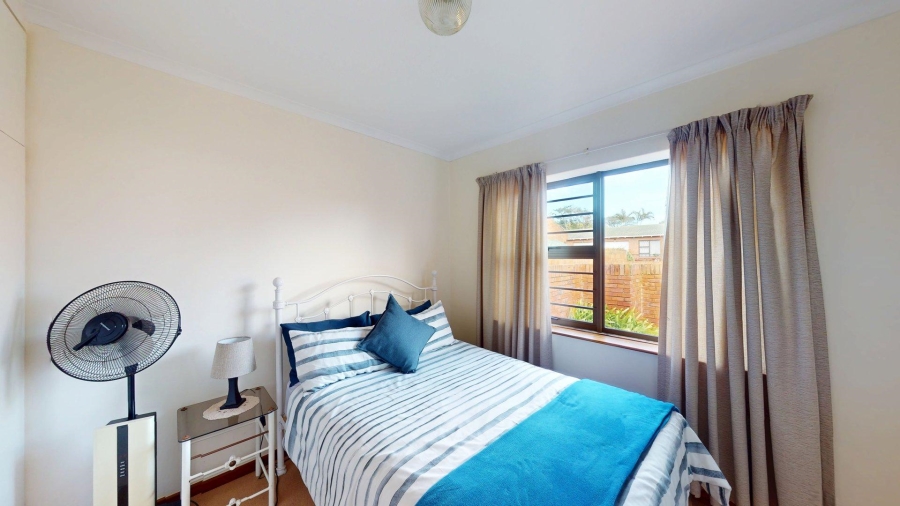 2 Bedroom Property for Sale in Sherwood Eastern Cape